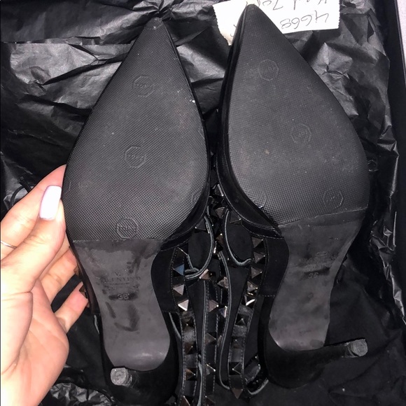 Valentinorockstud leather pumps - Picture 7 of 8
